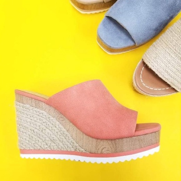 Soda Shoes - Soda Coral Grown White Platform Espadrille Wedge